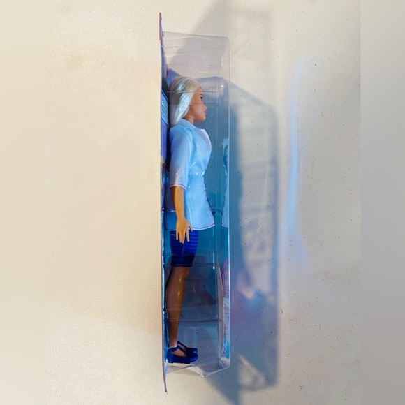 2018 Barbie Doctor - Picture 2 of 4